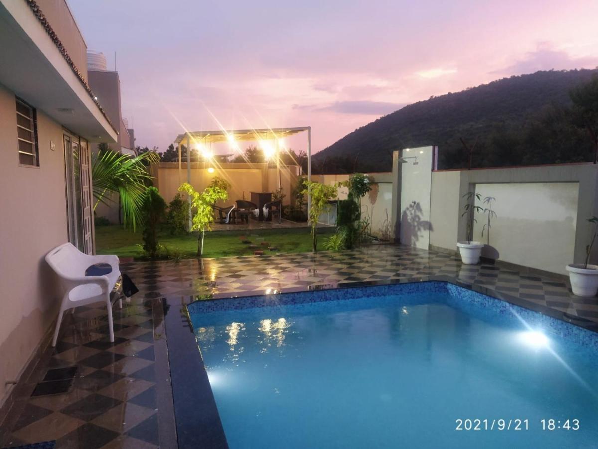 Nine Hill Villa - 2Bhk Private Villa With Pool Udaipur Exterior photo